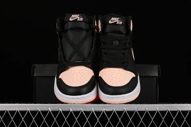 All Categories Air Jordan Jordan Series Basketball Shoes Air Jordan 1 High Air Jordan 1 "Crimson Tint" AJ1 Joe 1 Black Pink Litchi Pattern Women's Shoes 555441-081